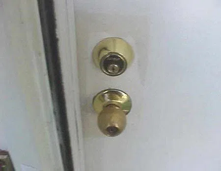 Philadelphia Star Locksmith Philadelphia, PA 215-716-7611 - apartment-lock-change